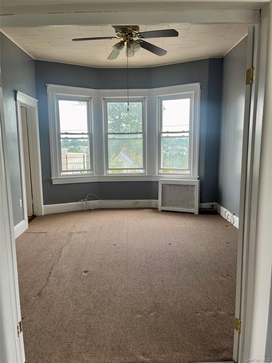 Property Photo:  149 Voss Avenue  NY 10703 