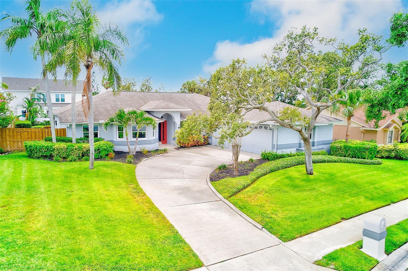 Property Photo:  14106 Kensington Oak Place  FL 33774 