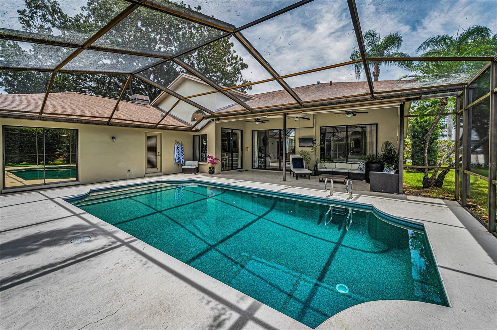 Property Photo: 3368 E Lake Shore Lane FL 33761