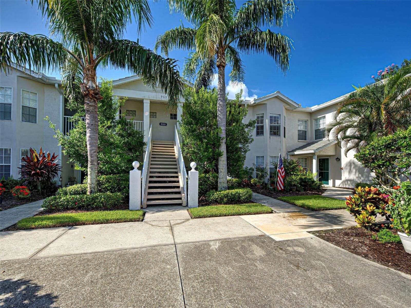 Property Photo:  903 Addington Court 203  FL 34293 