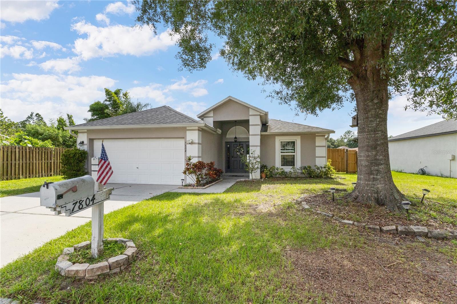 7804 Country Chase Avenue  Lakeland FL 33810 photo