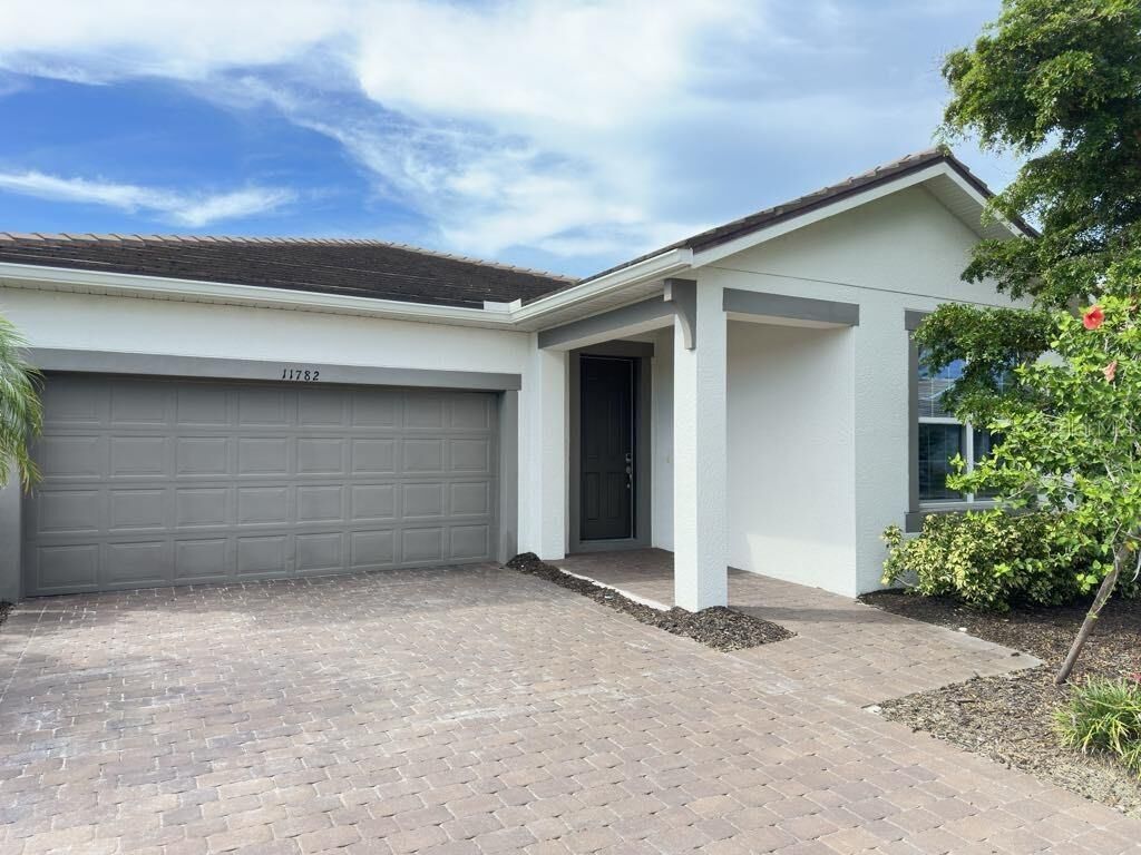 Property Photo: 11782 Alessandro Lane FL 34293