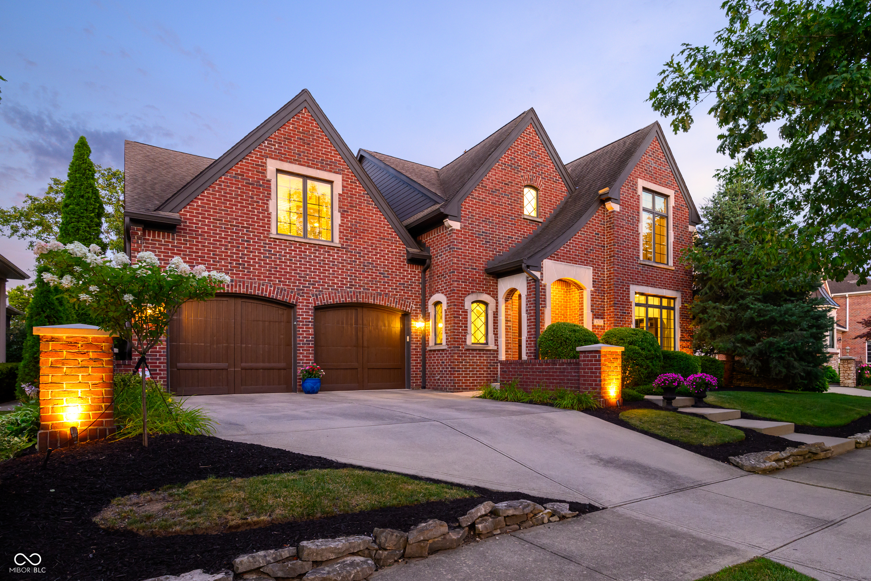 6731 W Stonegate Drive  Zionsville IN 46077 photo