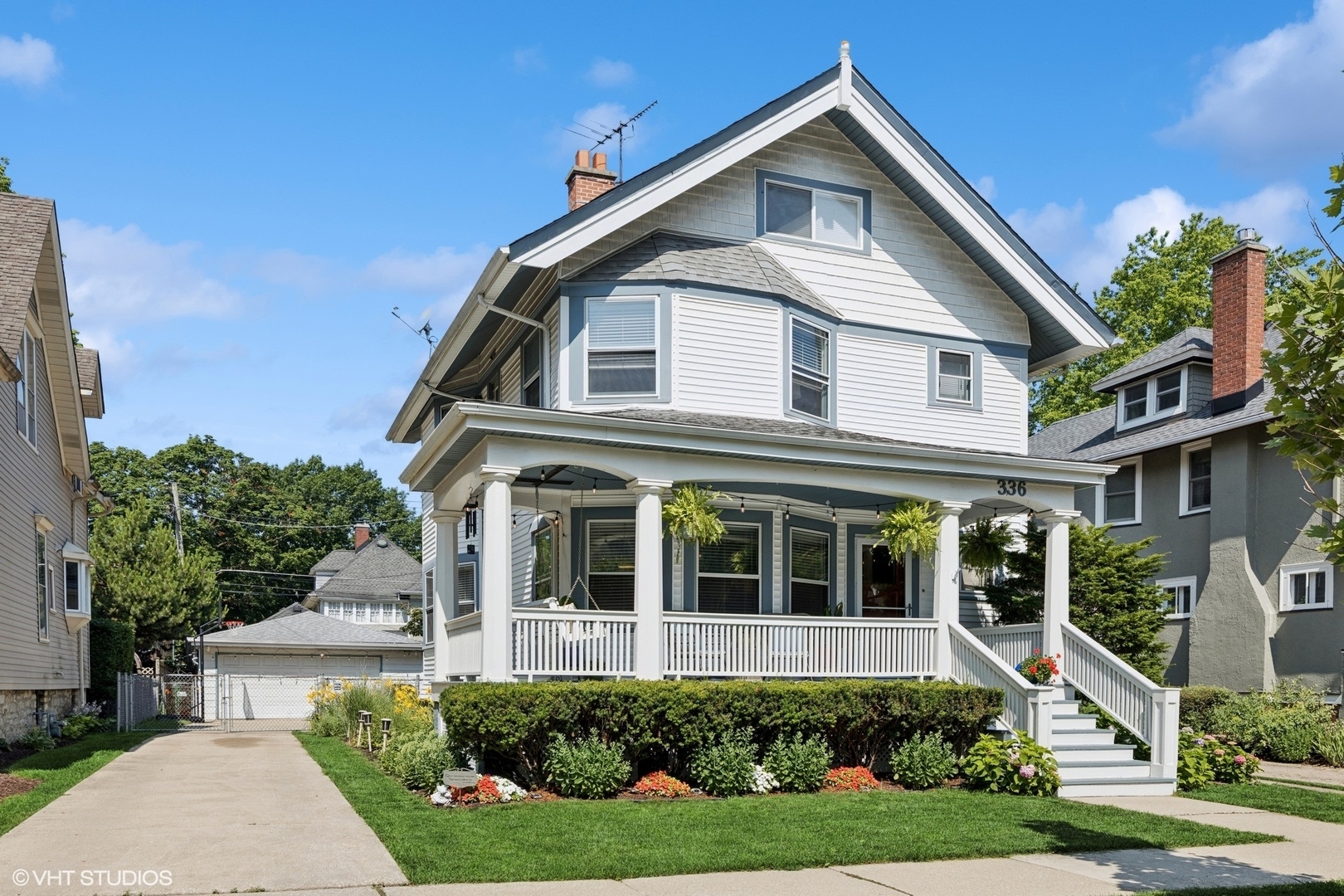 Property Photo: 336 S Madison Avenue IL 60525