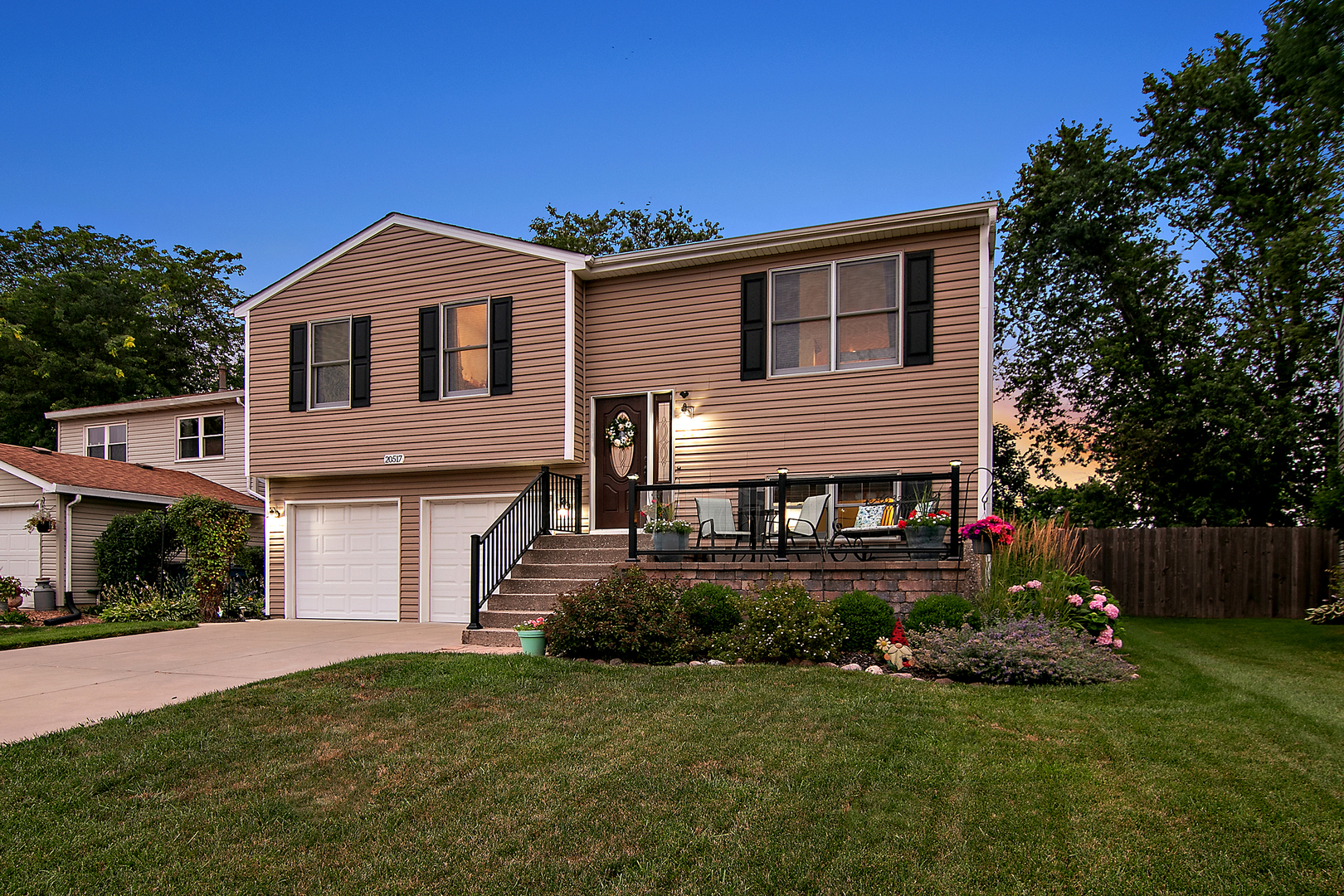 20517 Acorn Ridge Drive S  Frankfort IL 60423 photo