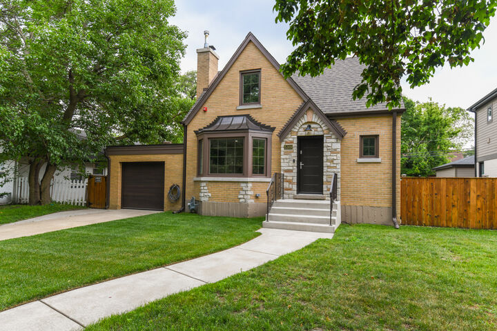 Property Photo:  5309 Crain Street  IL 60077 