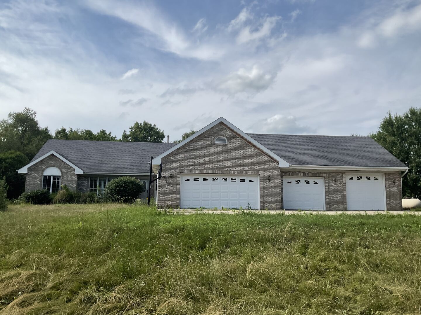 Property Photo:  6130 N Jeffrey Lane  IL 61061 