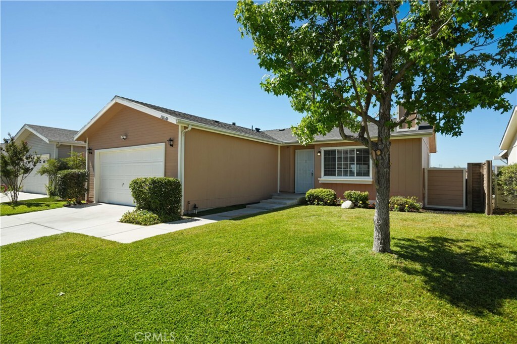 Property Photo: 20128 Shadow Island Drive CA 91351