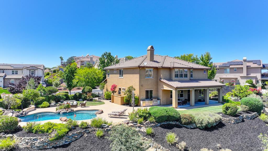 Property Photo: 8105 Trevi Way CA 95762