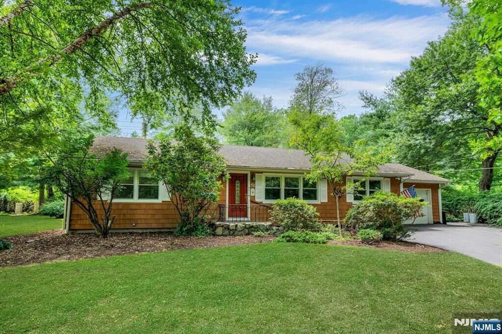 Property Photo: 71 Greenwood Avenue NJ 07440
