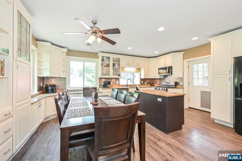 Property Photo:  11 Mohawk Avenue  NJ 07436 