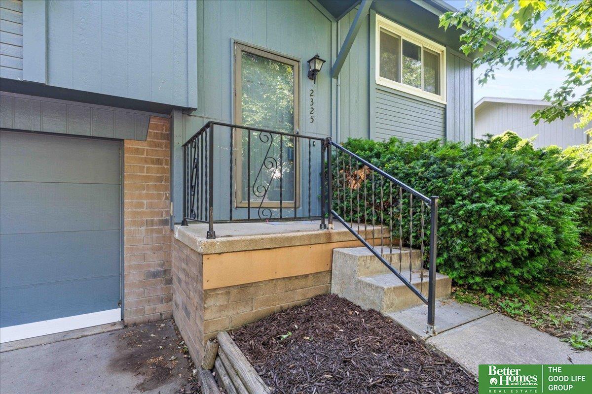 Property Photo:  2325 Hogantown Drive  NE 68123 