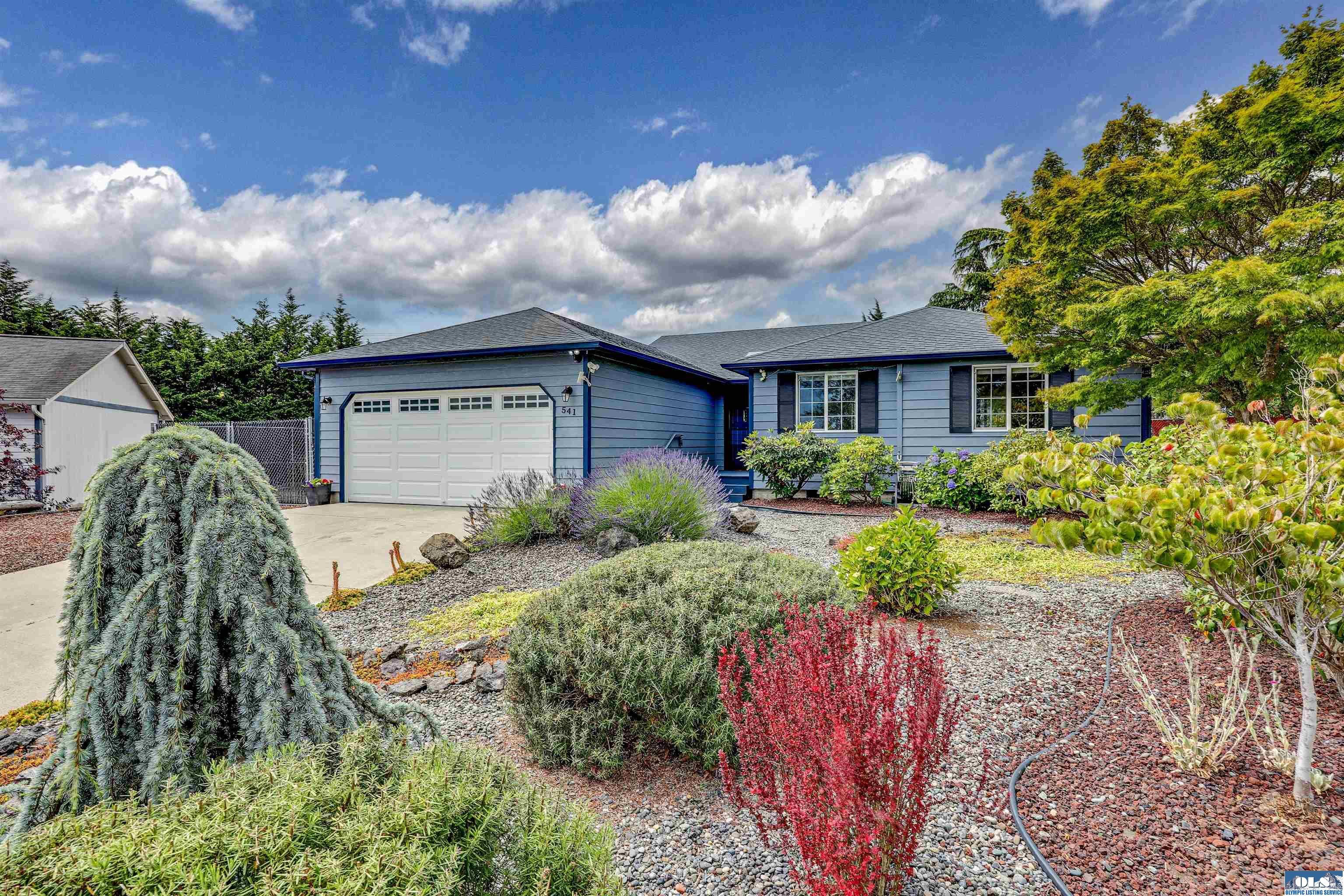 Property Photo: 541 Salal WA 98382