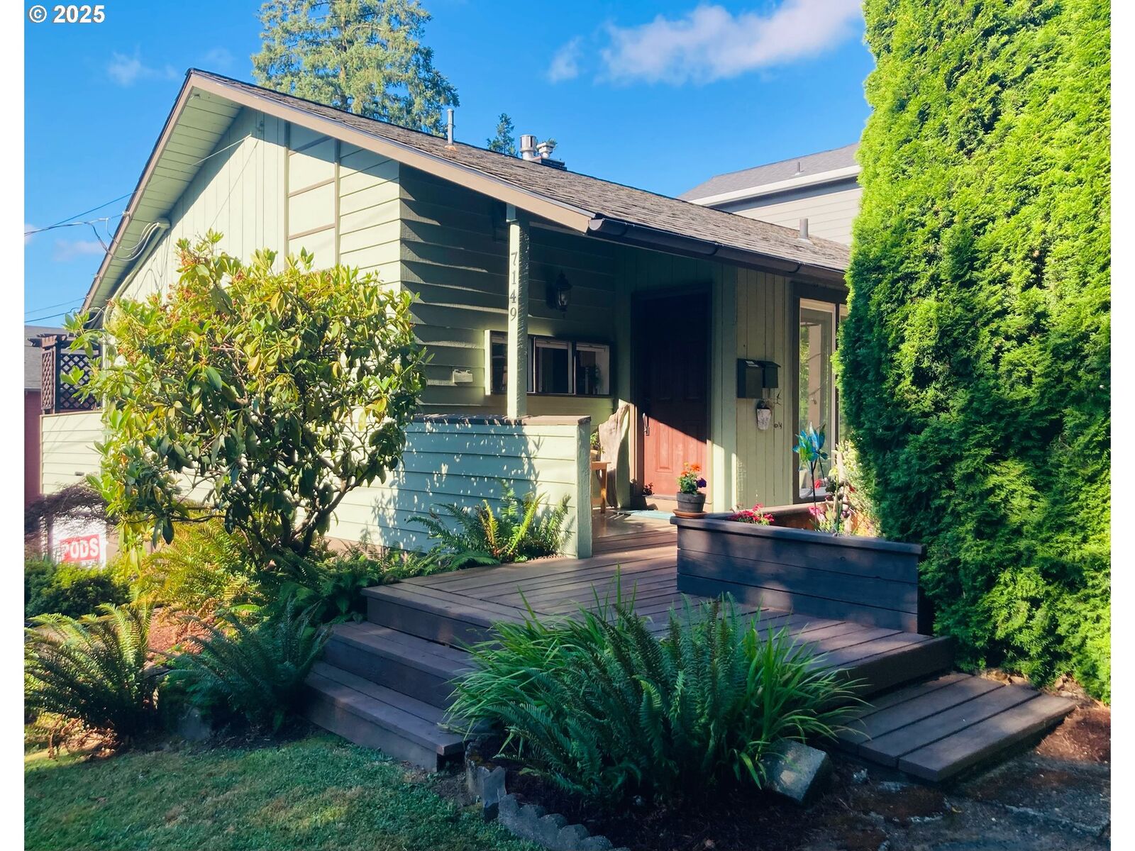 Property Photo:  7149 SW 3rd Ave  OR 97219 