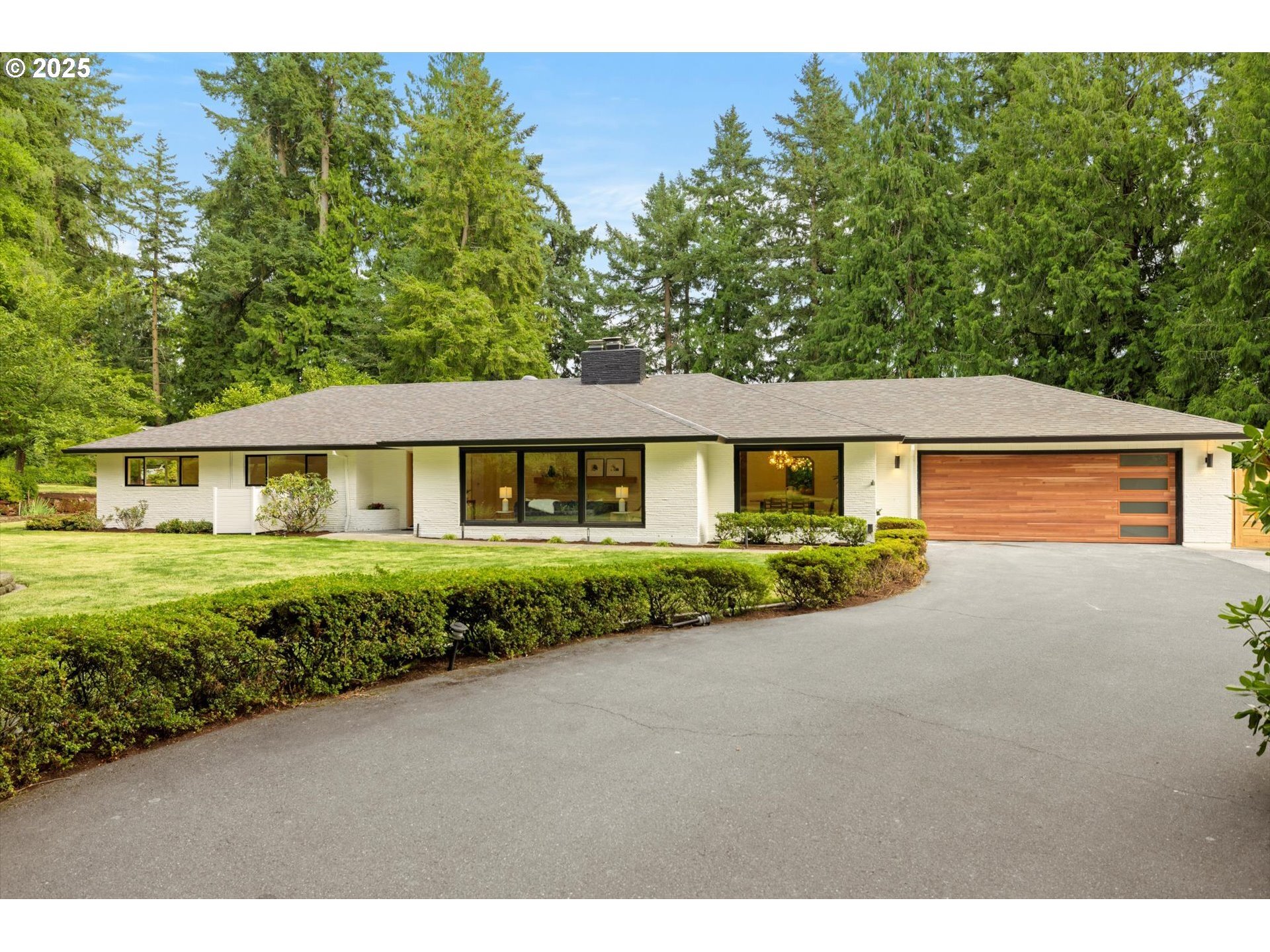 2901 SW 106th Ave  Portland OR 97225 photo