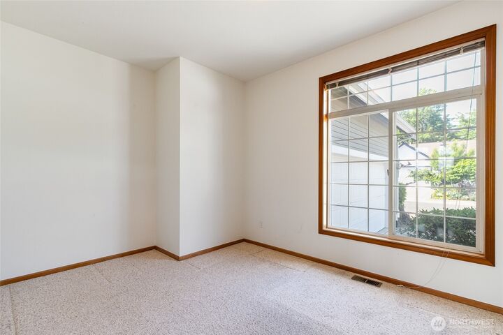 Property Photo:  114  Twin Sister Loop  WA 98264 