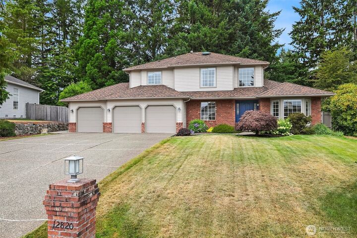12820 SE 243rd Street  Kent WA 98030 photo