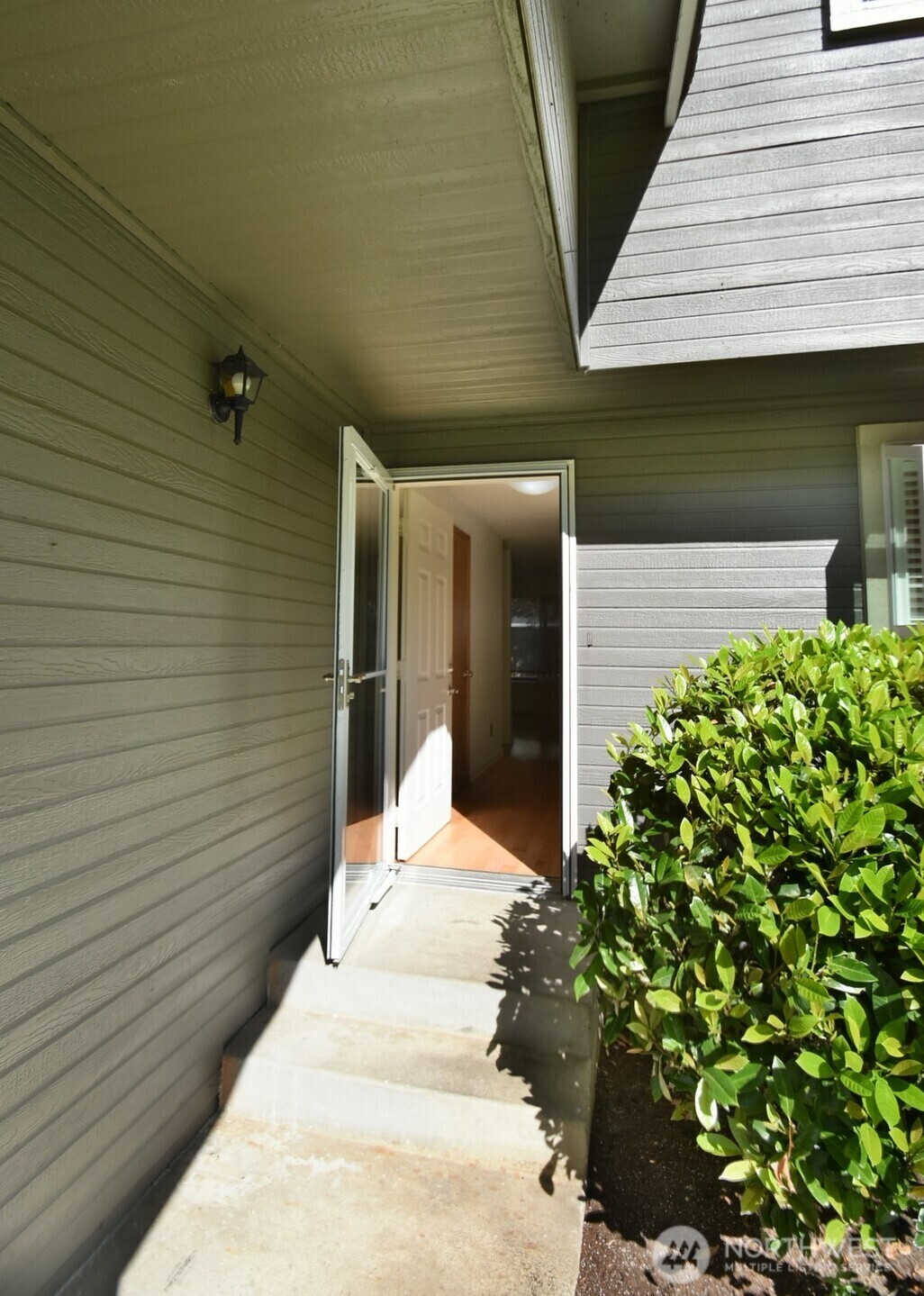 Property Photo: 13141 113th Place NE WA 98034