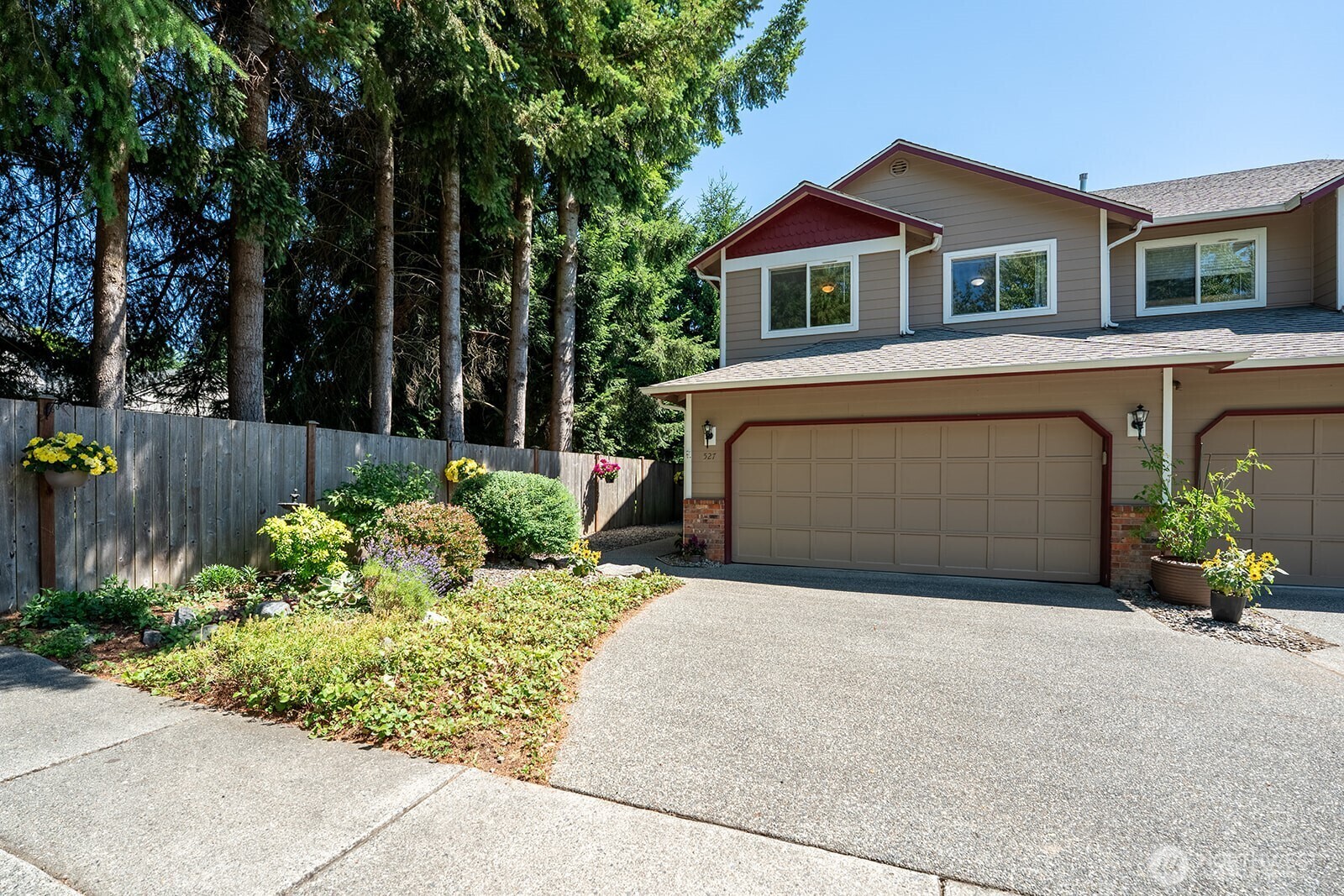 Property Photo: 527 Cypress Avenue WA 98290
