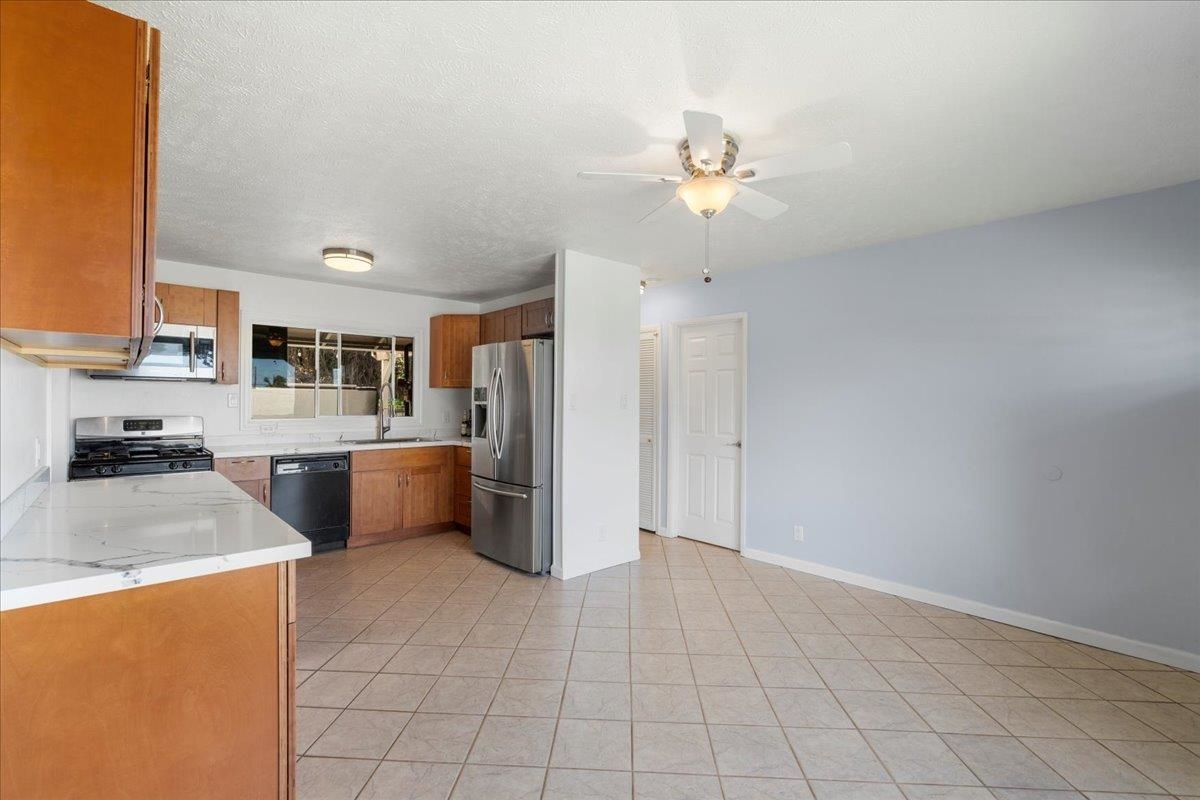 Property Photo:  720 Kekona Pl  HI 96768 
