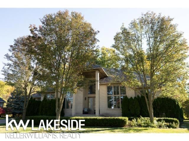 55766 Apple Lane  Shelby Twp MI 48316 photo