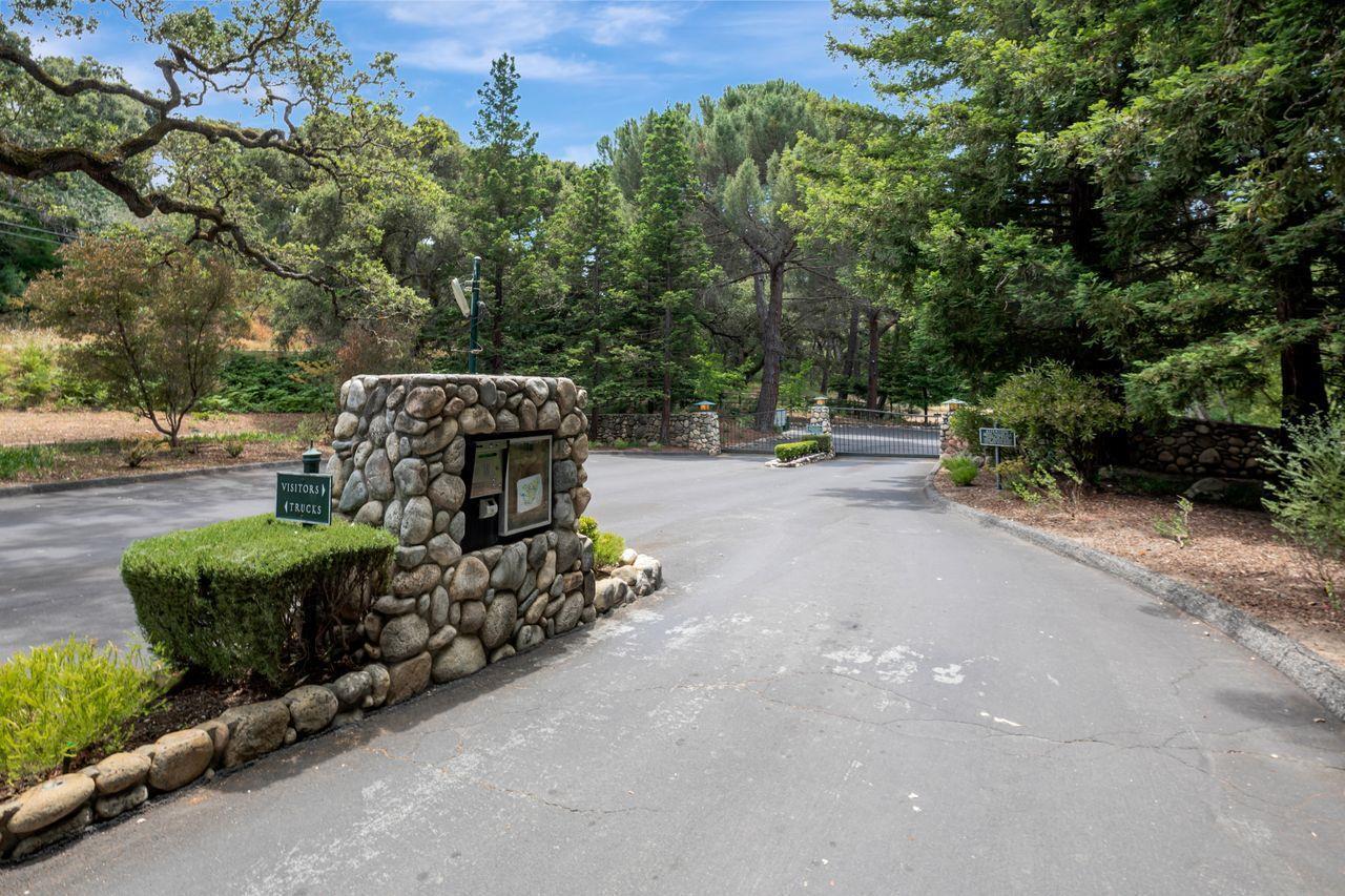 Property Photo: 17 Sleepy Hollow Drive CA 93924
