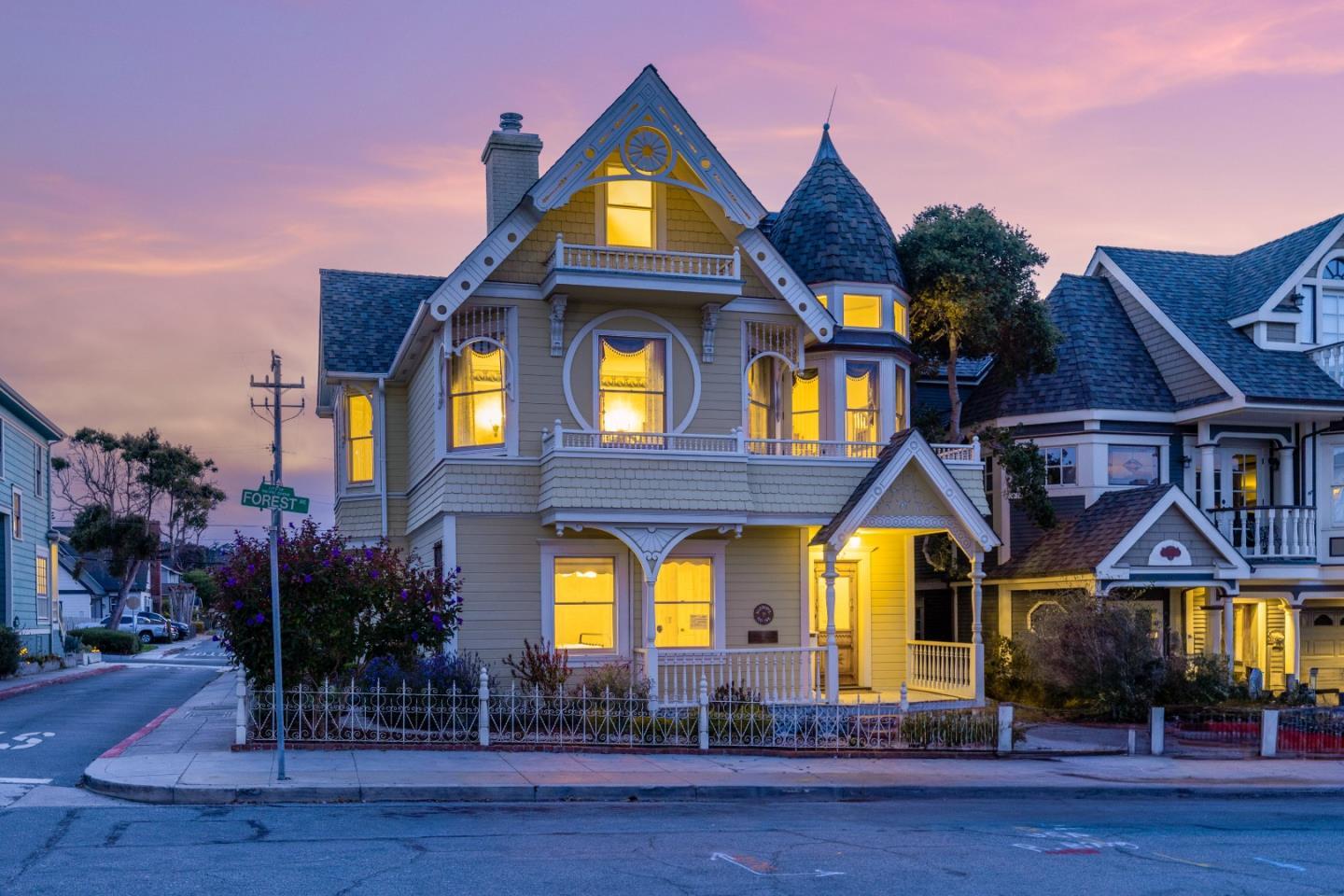 Property Photo: 132 Forest Avenue CA 93950