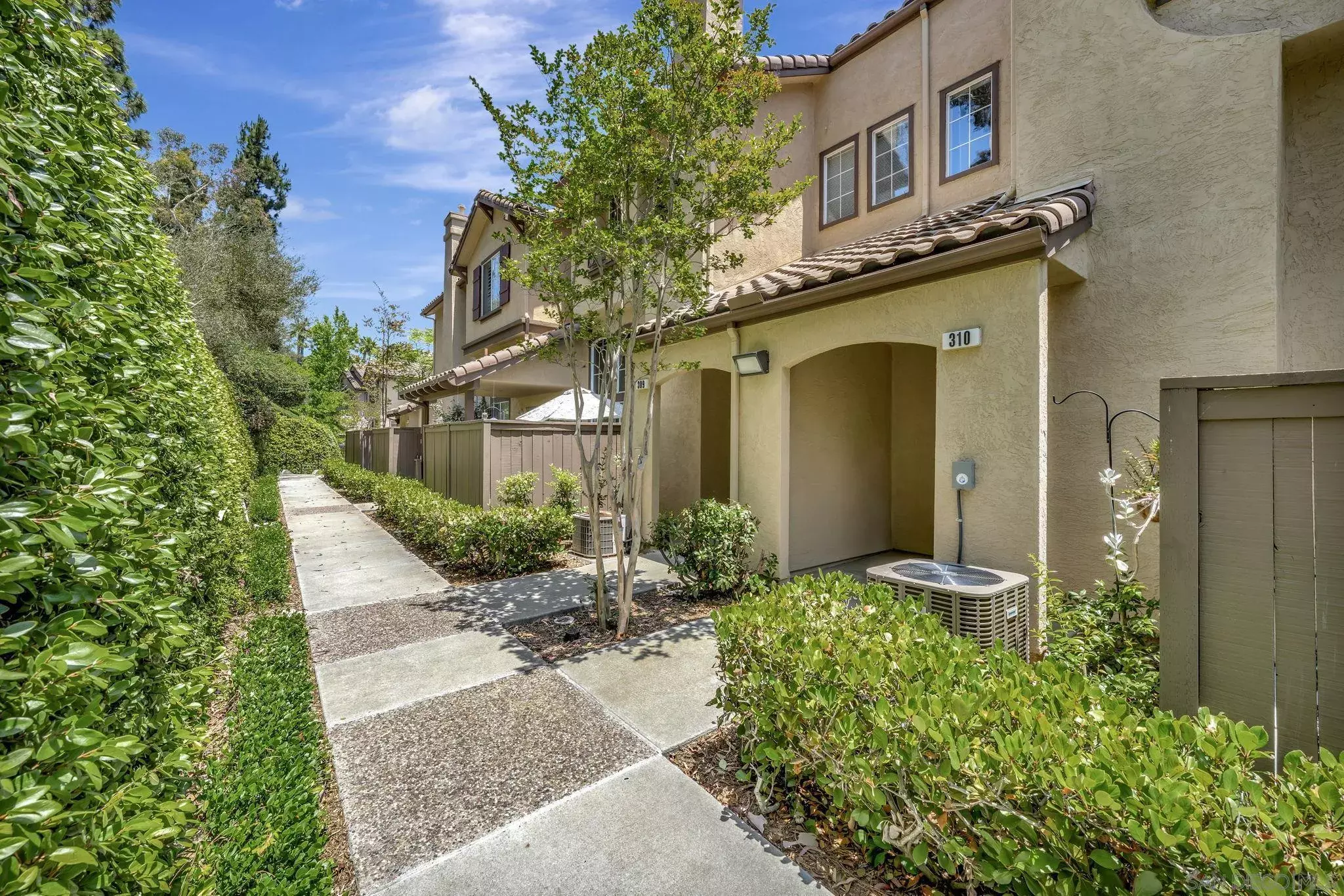 Property Photo:  10348 Wateridge Cir 310  CA 92121 
