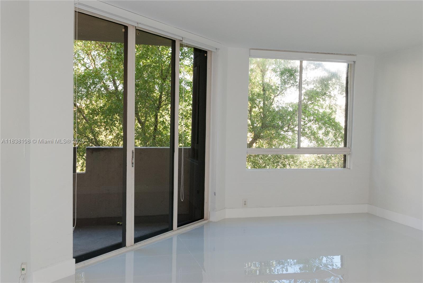 Property Photo: 141 Crandon Blvd 342 FL 33149