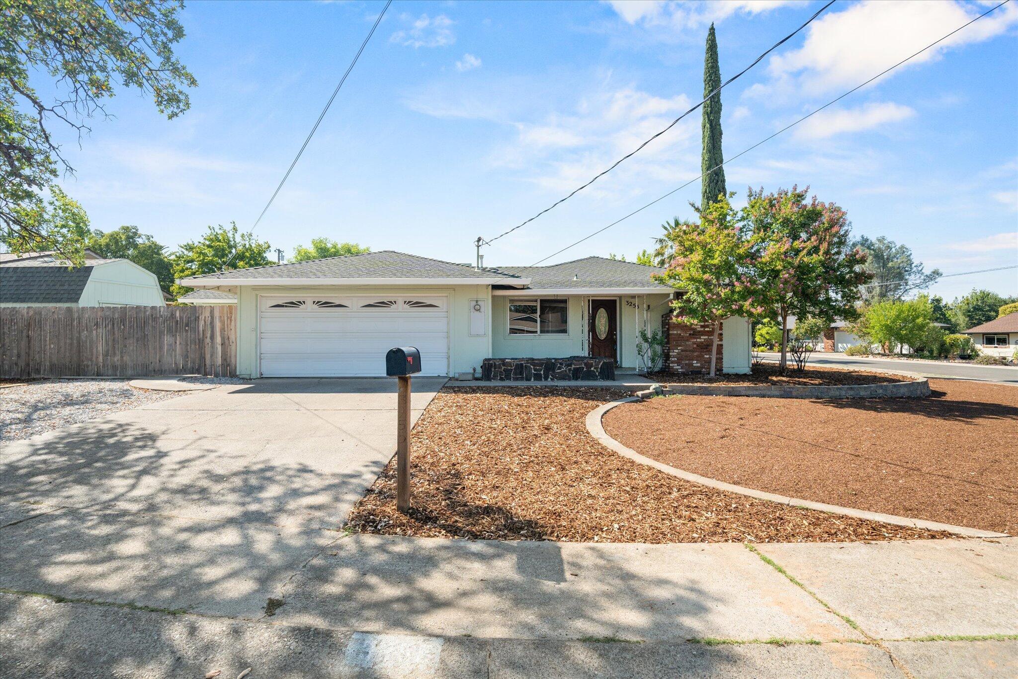 Property Photo: 3255 Winding Way CA 96003