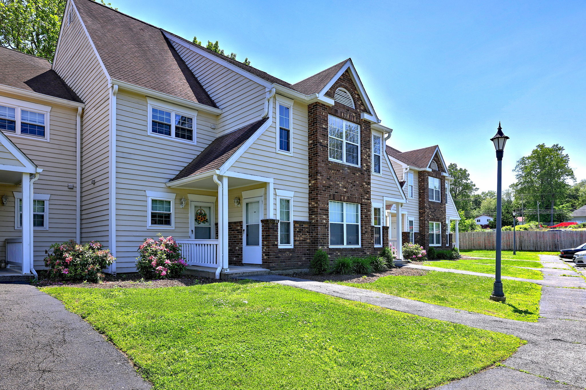 Property Photo: 25 Janet Circle F CT 06606