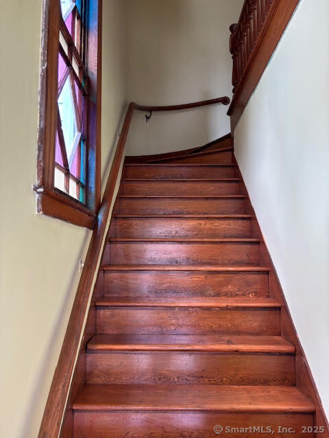 Property Photo: 118 East Farm Street CT 06704