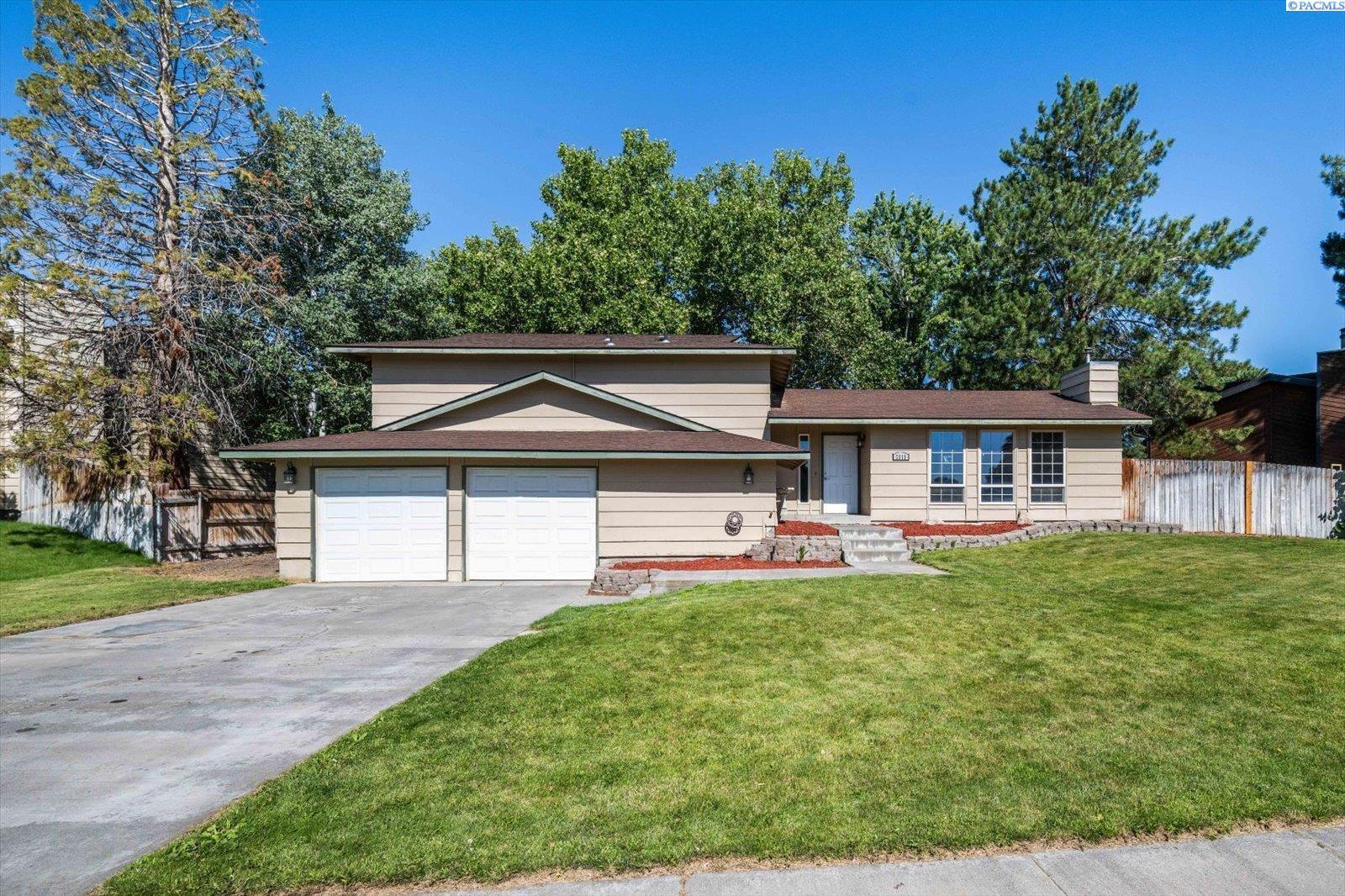Property Photo:  2315 Towhee Ln  WA 99353 