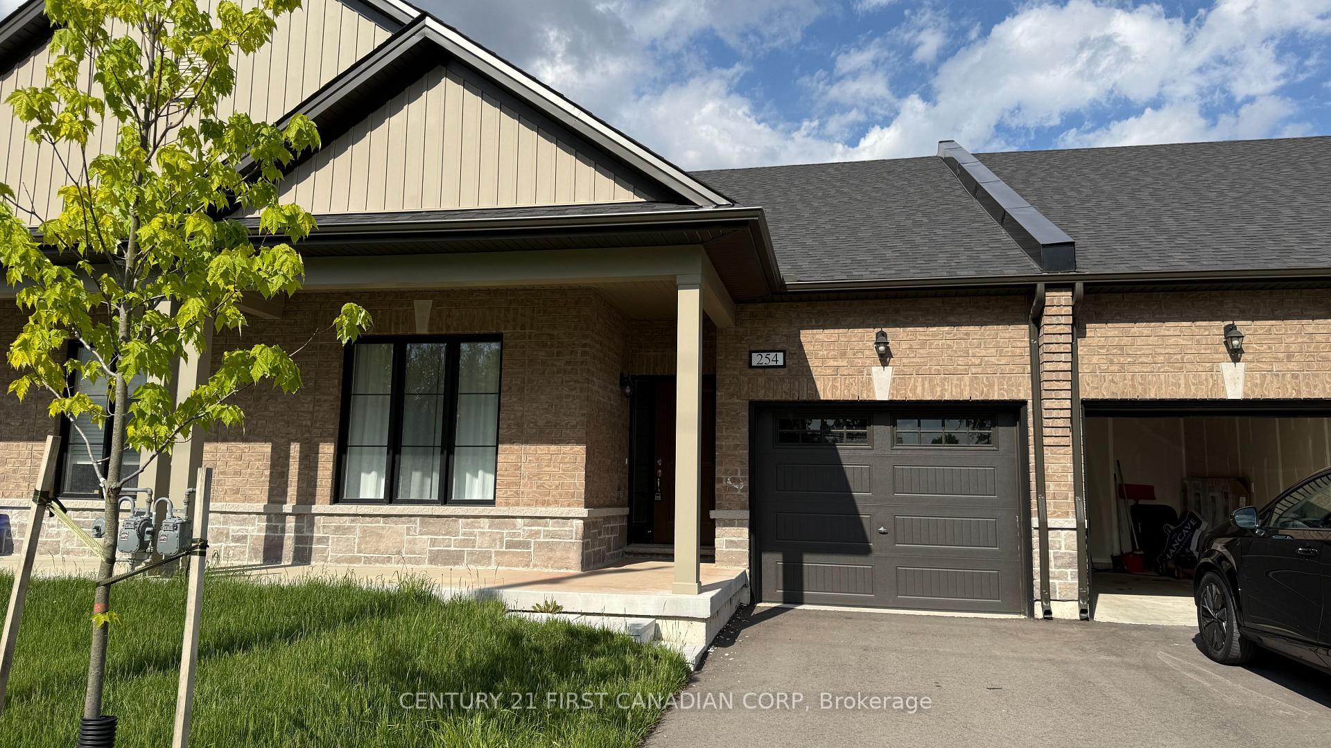 Property Photo: 254 Middleton Street ON N0M 2M0