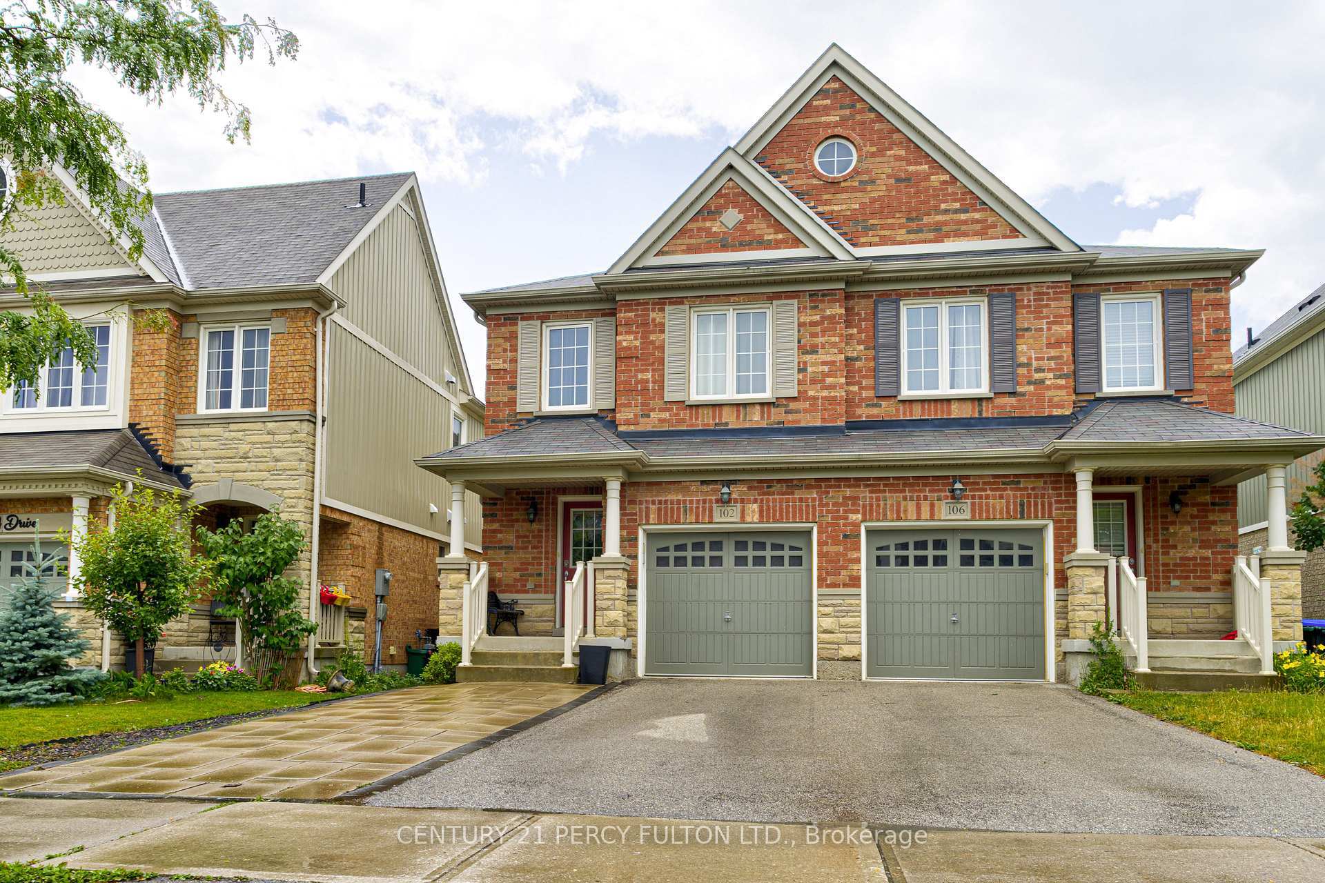 Photo de la propriété: 102 Russel Drive ON L3Z 0M7