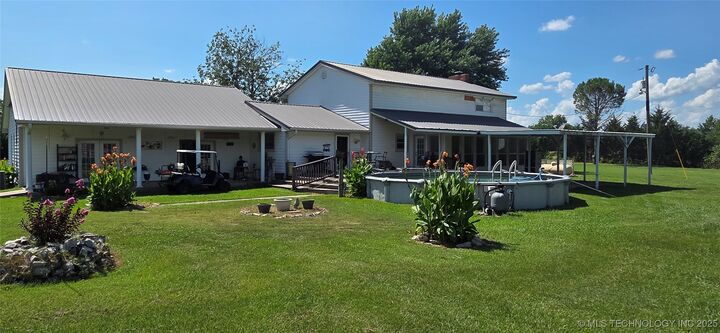 Property Photo: 9546 Park Road E OK 74530