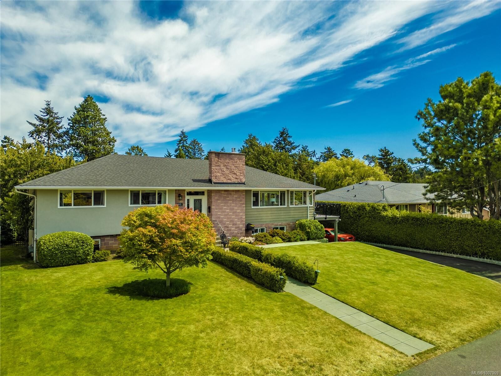 Property Photo:  3971 Cherrilee Cres  BC V8N 1R7 