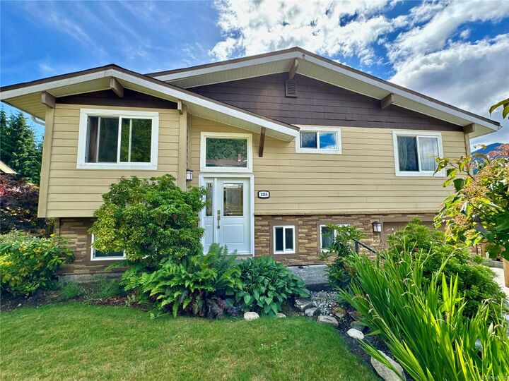 1216 Matsqui Ave  Port Alice BC V0N 2N0 photo