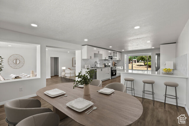 Property Photo:  1175 E 900 N  UT 84043