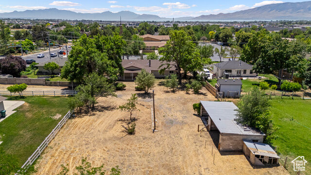 Property Photo:  1175 E 900 N  UT 84043 