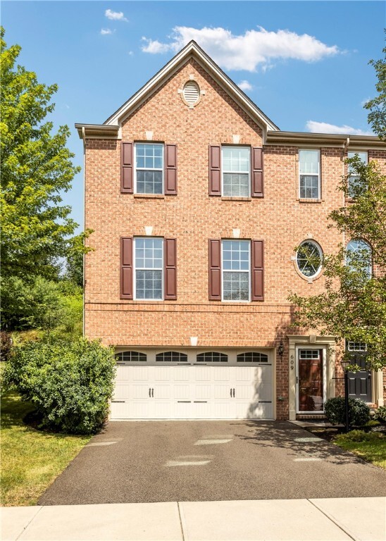 Property Photo:  609 Edison Dr  PA 15090 