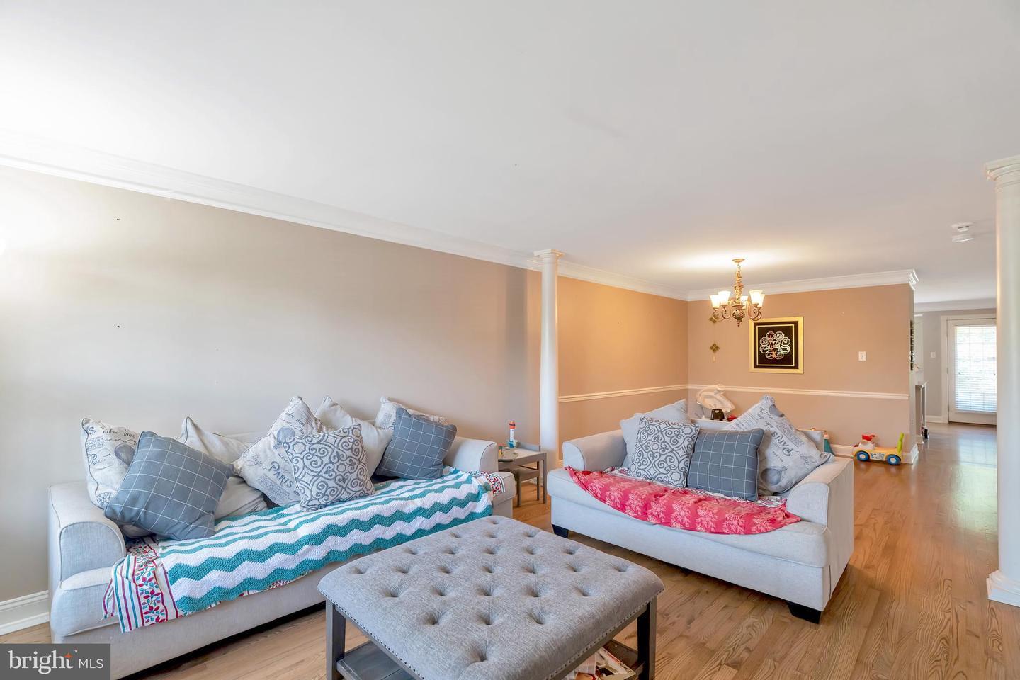 Property Photo: 2513 Wellington Way PA 18969