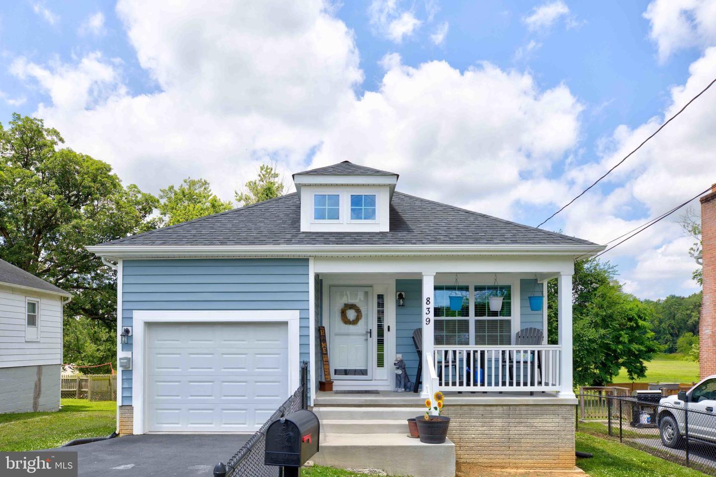 Property Photo: 839 Jefferson Avenue WV 25414