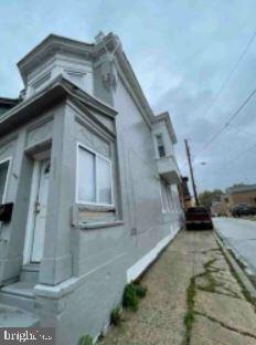 4326 N 15th Street  Philadelphia PA 19140 photo