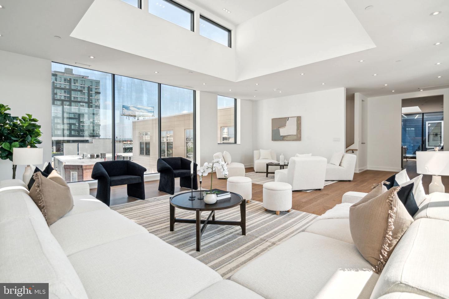 Property Photo: 124 N 2nd Street Ph PA 19106