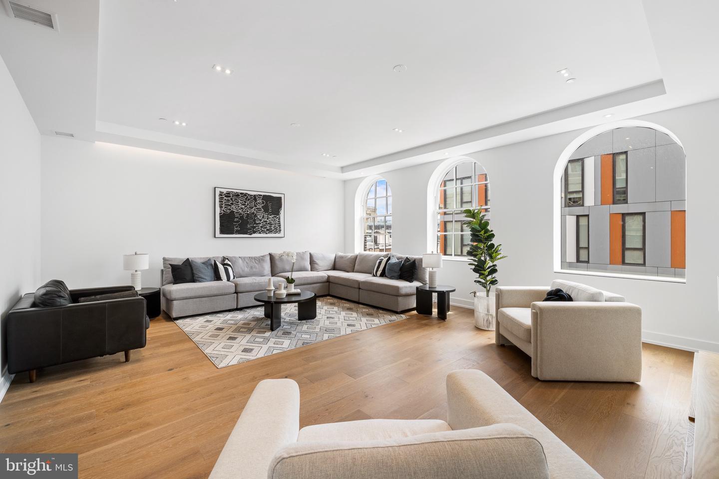 Property Photo: 124 N 2nd Street Ph PA 19106