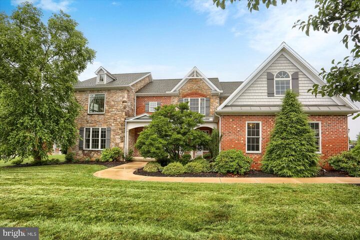 Property Photo: 6446 McCormick Lane PA 17111