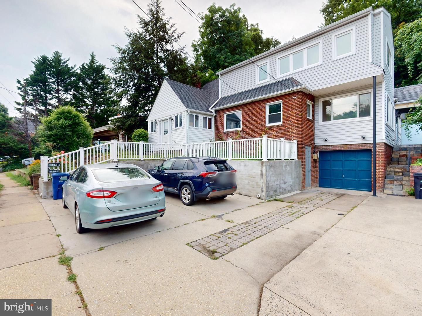 Property Photo: 3137 S Glebe Road 1 VA 22202
