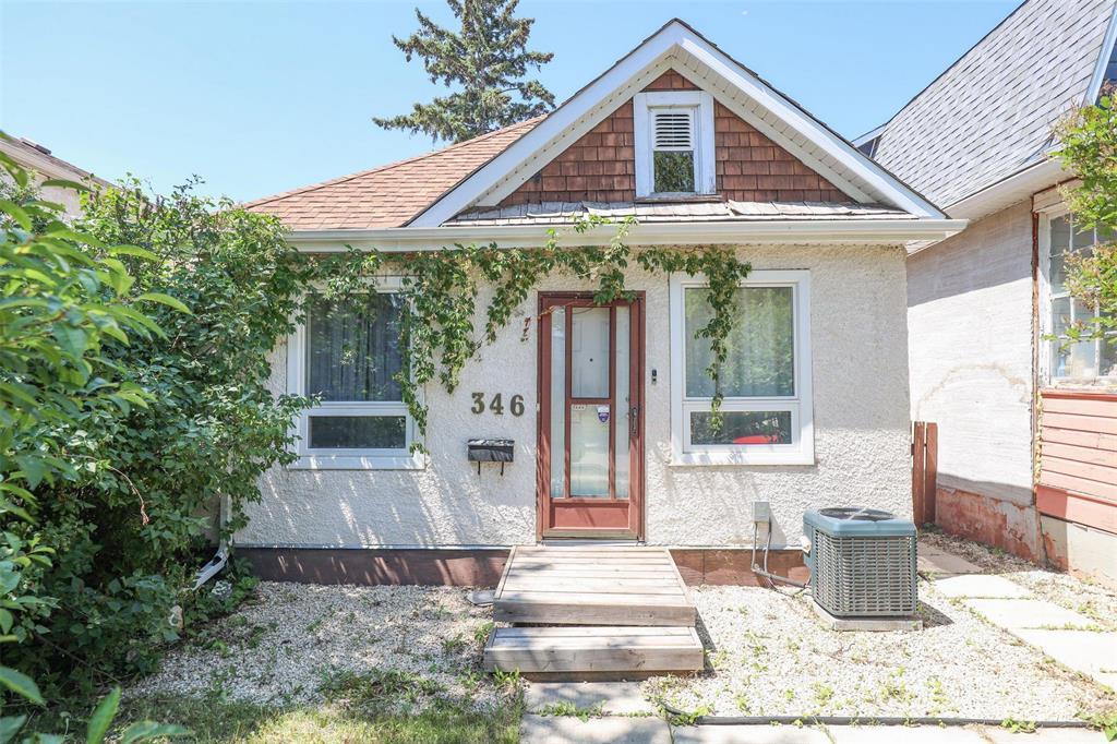 Property Photo: 346 King Edward Street MB R3J 1L7