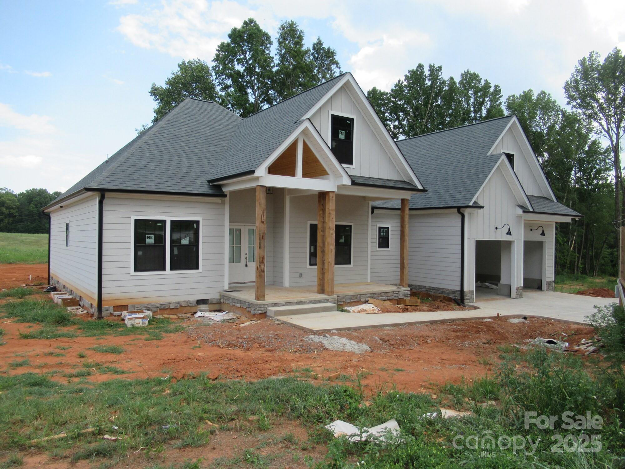 Property Photo:  211 Golf Course Road  NC 28650 